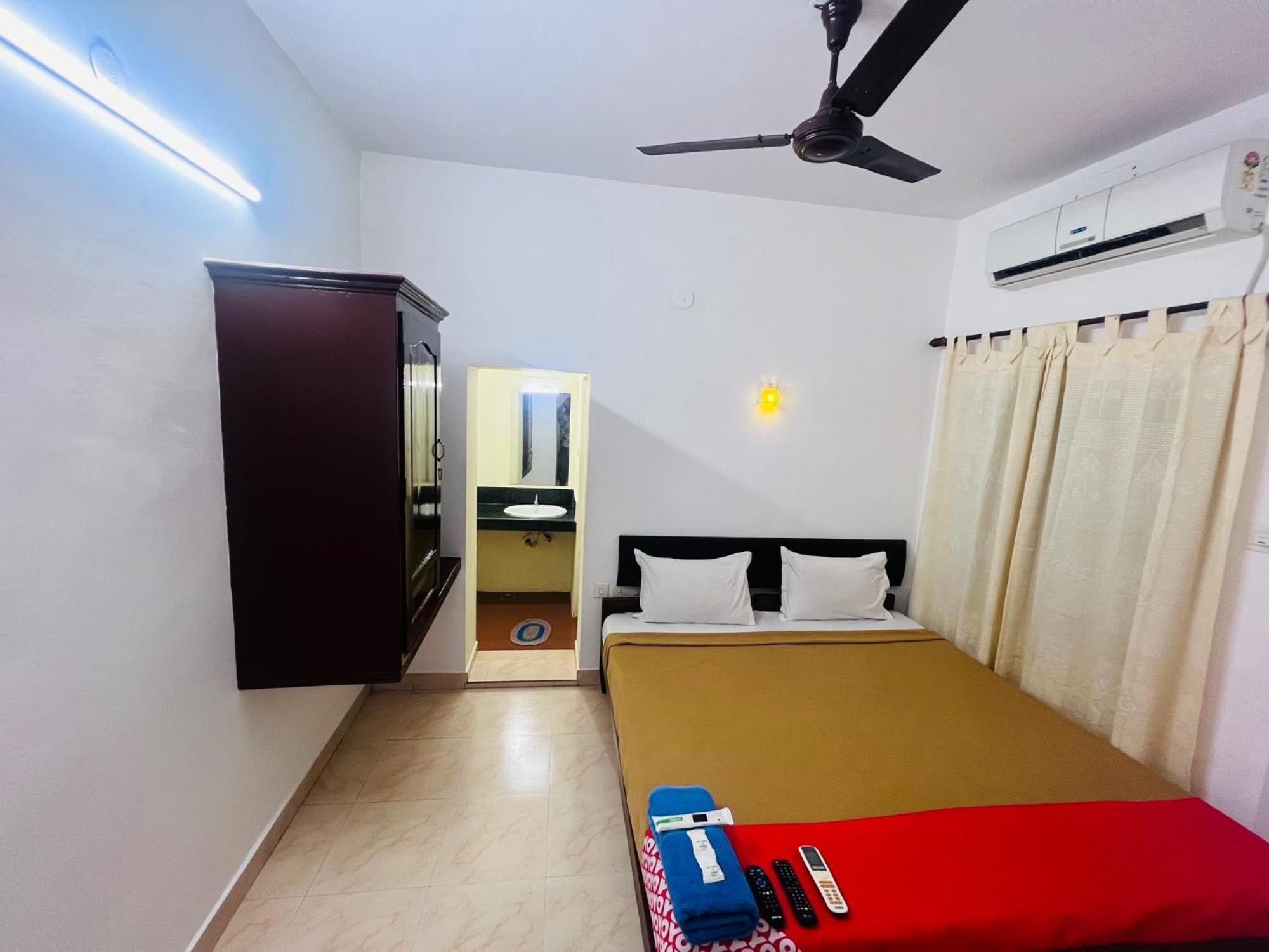 Hotel Sunday - Townhouse Club Airport Trivandrum 特里凡得琅 外观 照片